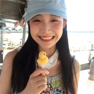 三个月亮